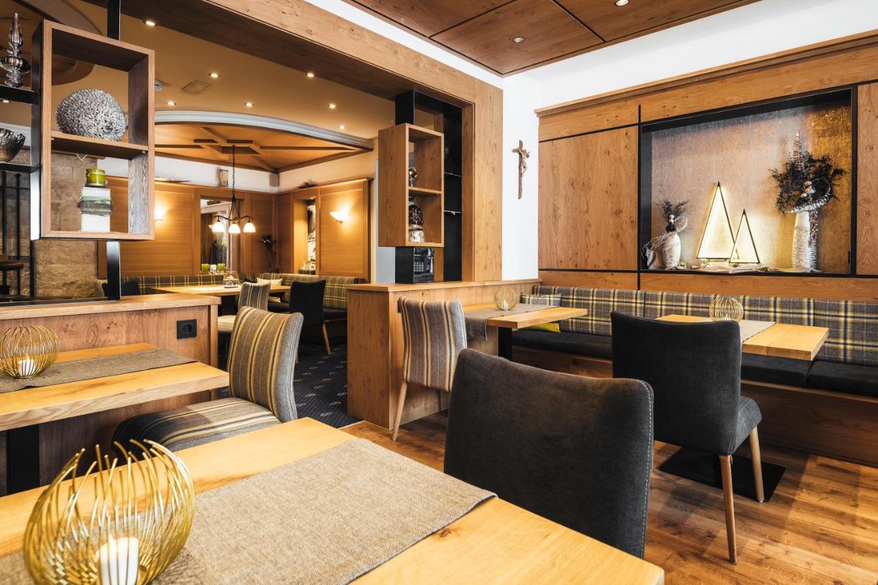 Hotel Garni Angela Ischgl Exteriér fotografie