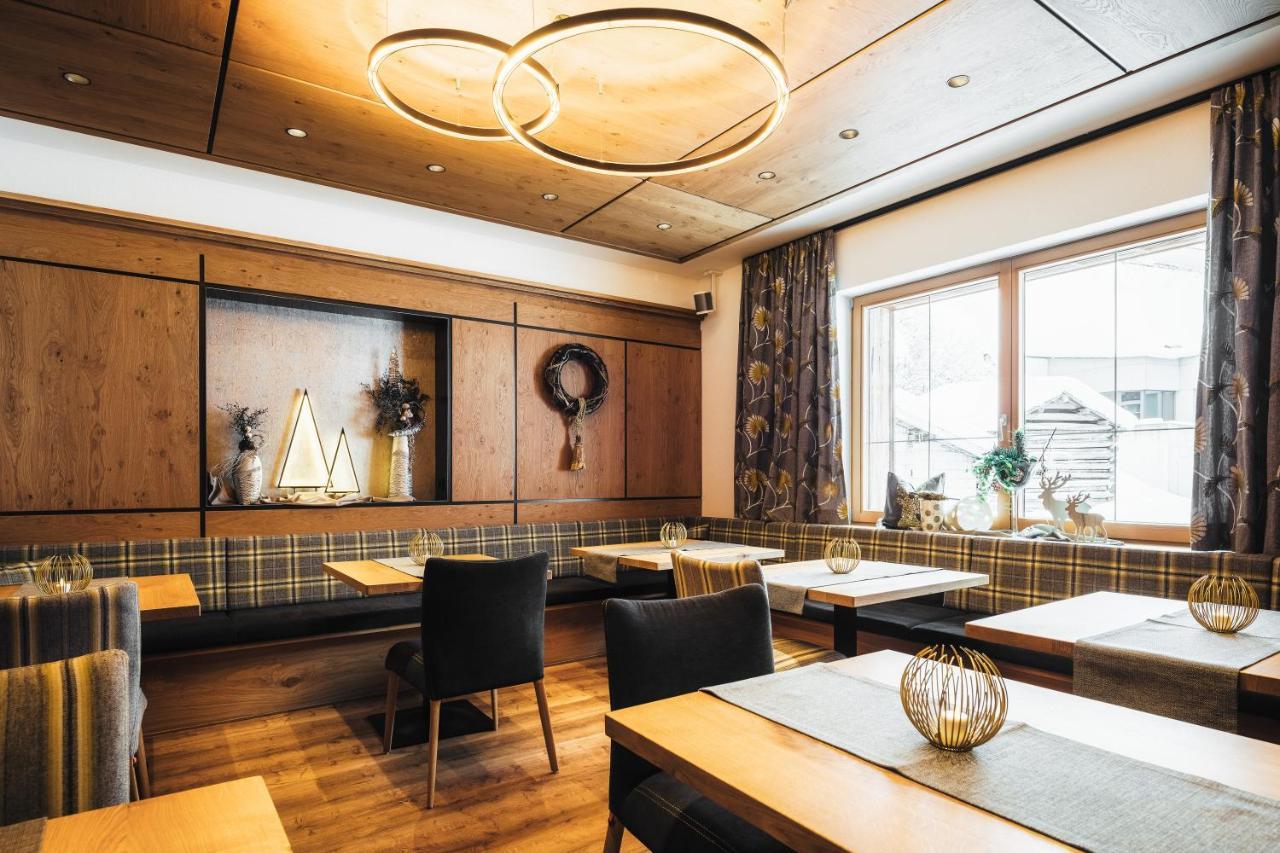 Hotel Garni Angela Ischgl Exteriér fotografie